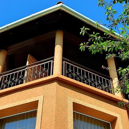 Ferienwohnung Harmonia Vendeghaz Balatonalmádi Exterior foto