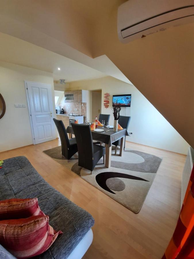 Ferienwohnung Harmonia Vendeghaz Balatonalmádi Exterior foto