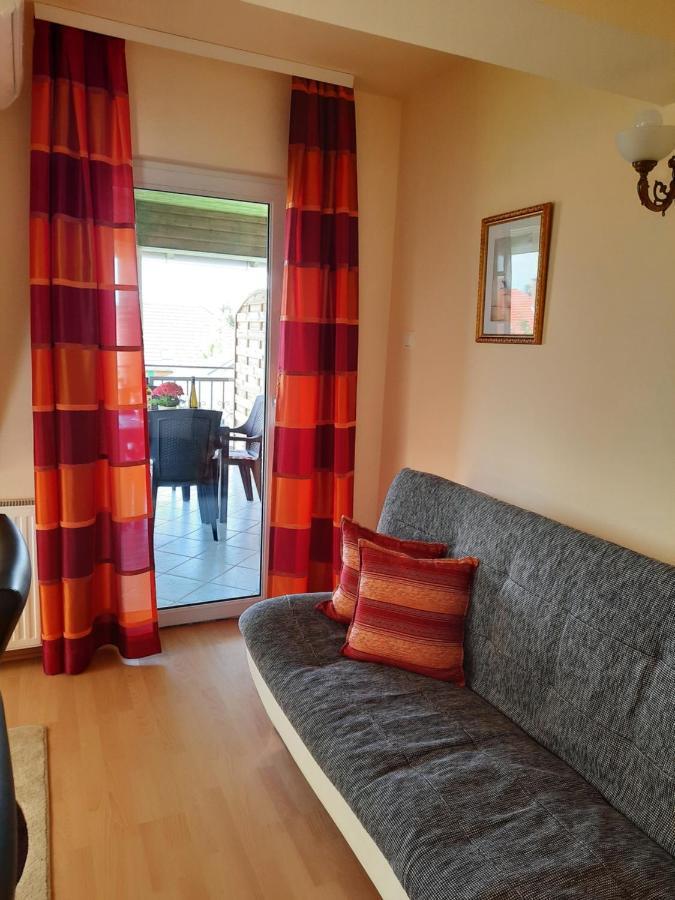 Ferienwohnung Harmonia Vendeghaz Balatonalmádi Exterior foto