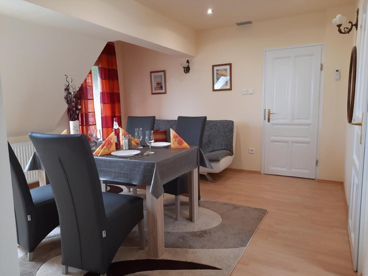 Ferienwohnung Harmonia Vendeghaz Balatonalmádi Exterior foto
