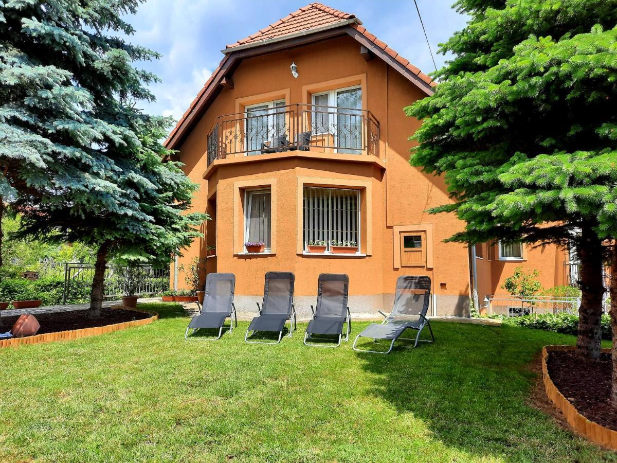Ferienwohnung Harmonia Vendeghaz Balatonalmádi Exterior foto