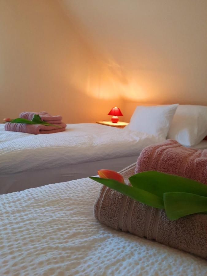 Ferienwohnung Harmonia Vendeghaz Balatonalmádi Exterior foto